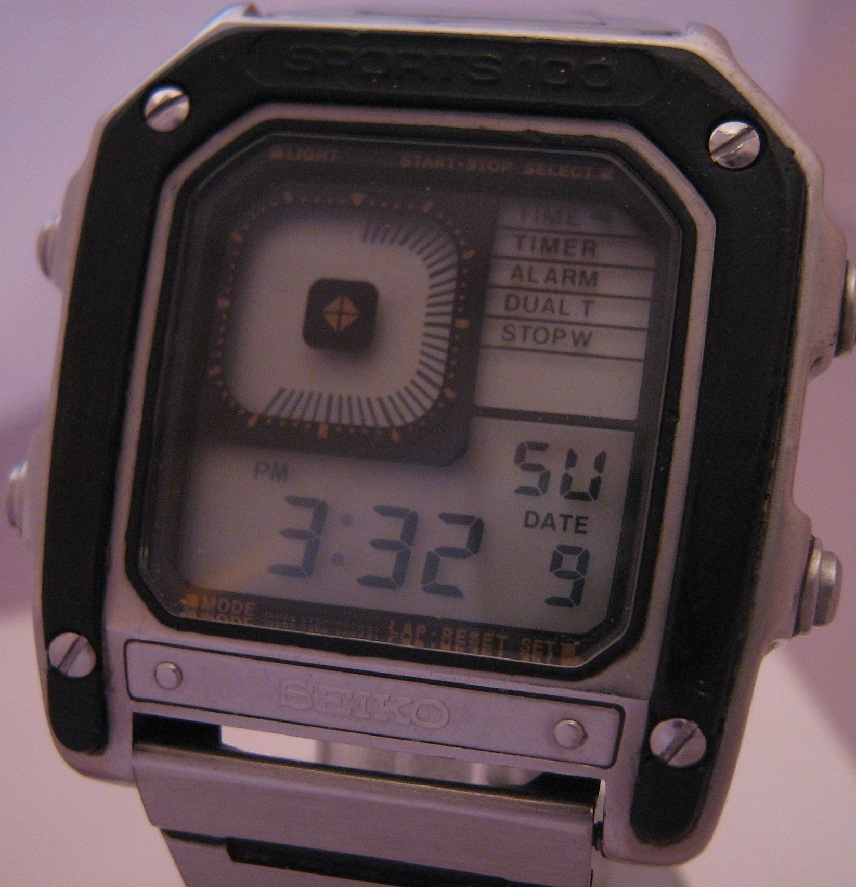 Seiko Sports 100 Octopussy, LCD Display, Steel Bracelet