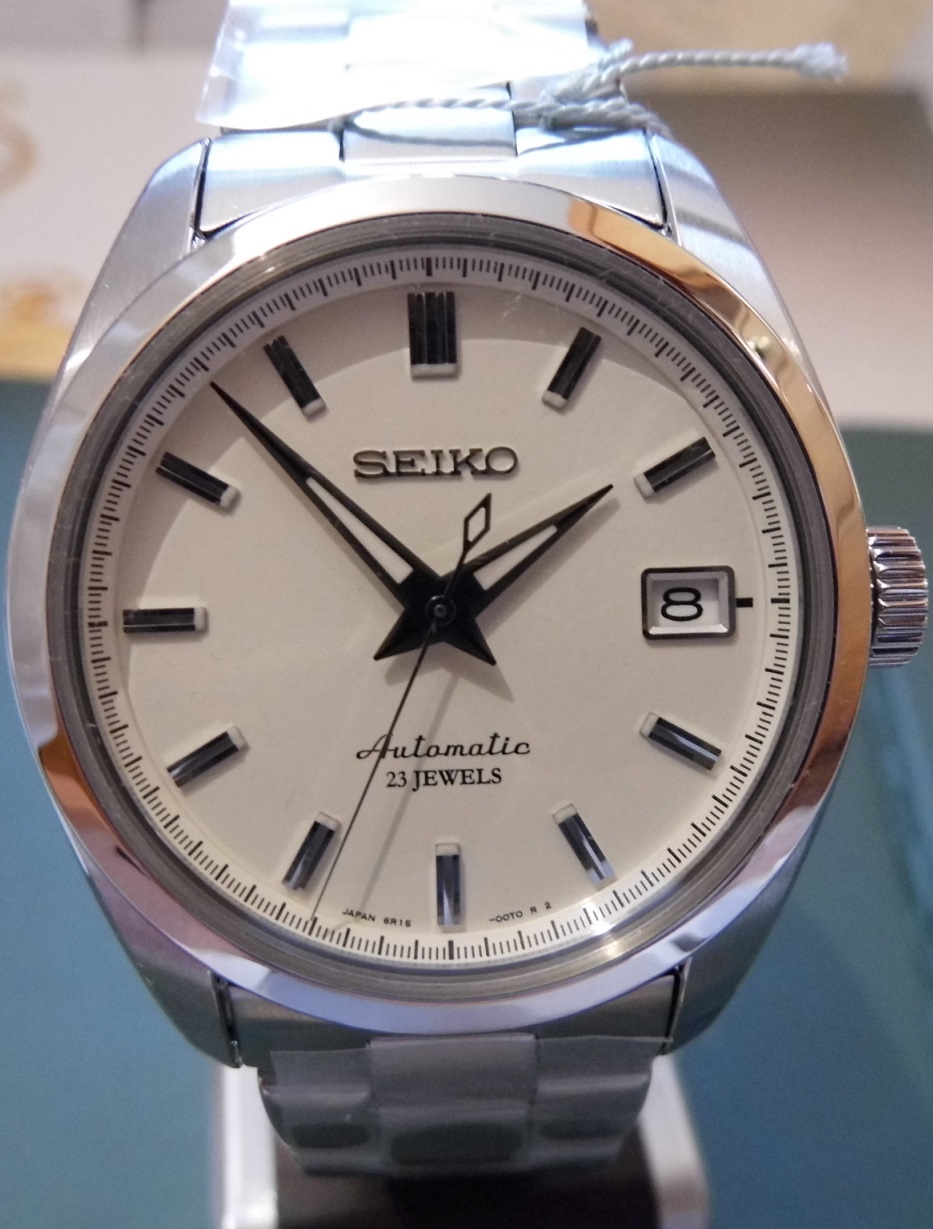 Seiko Automatic, White Dial, Steel Bracelet