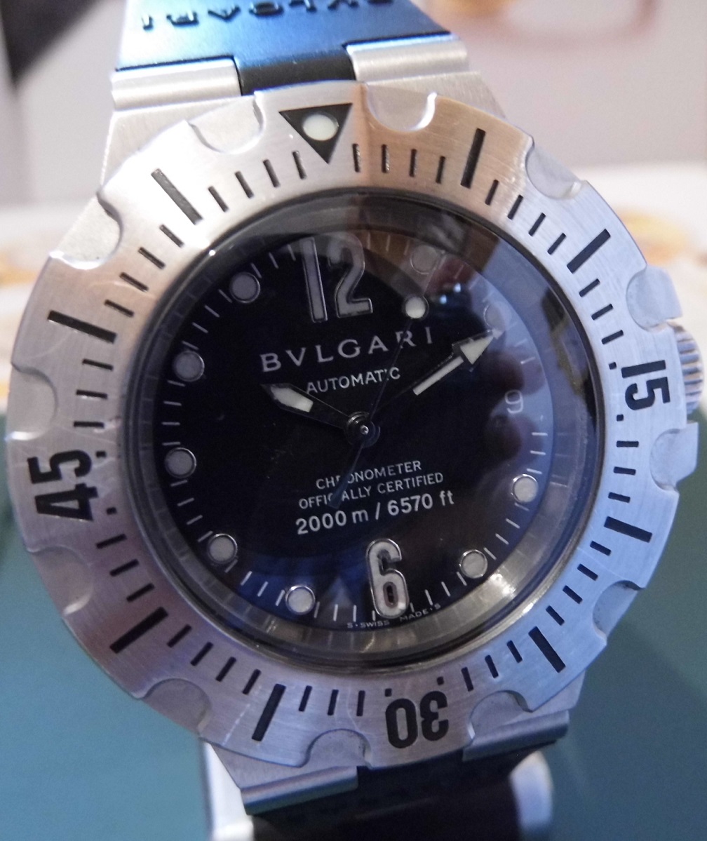 Bvlgari Diagono Professional 2000M, Black Dial, Rubber Strap