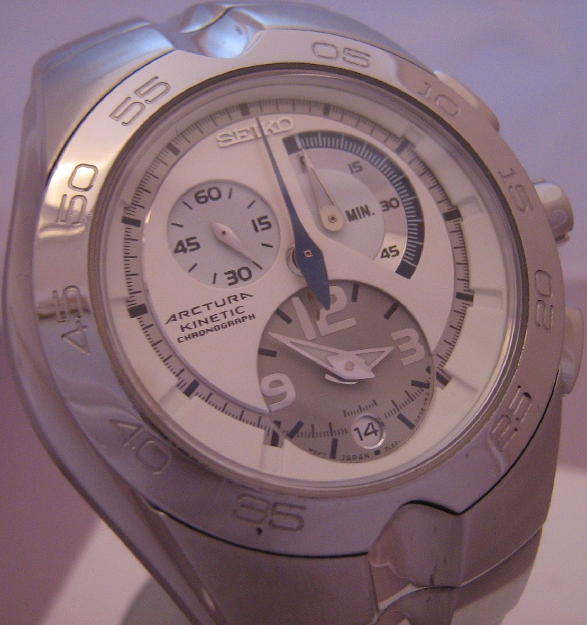 Seiko Arctura Kinetic Chronograph, White Dial, Steel Bracelet