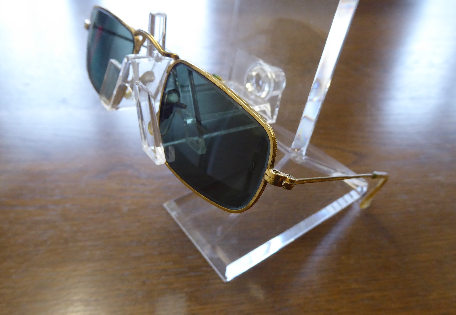 Ray Ban Classic Collection IV Sunglasses