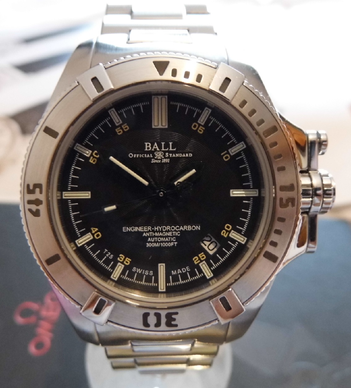 Ball Hydrocarbon Classic, Grey Dial, Steel Bracelet