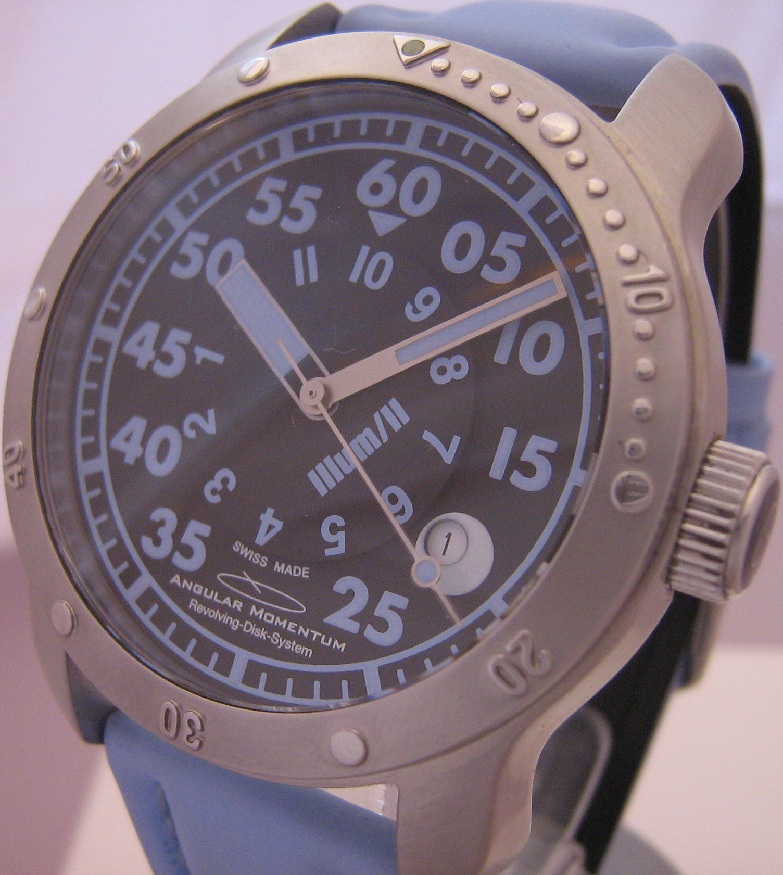 Angular Momentum Illum II Divers Watch, Black Dial With Rubber 