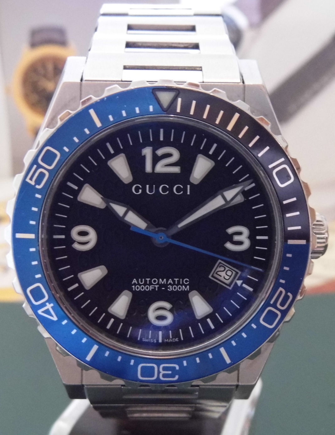 Gucci Pantheon Diver