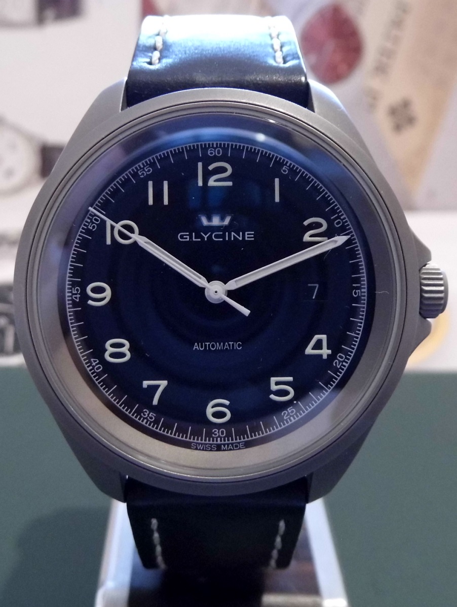 Glycine Combat Automatic, Black Dial, Leather Strap