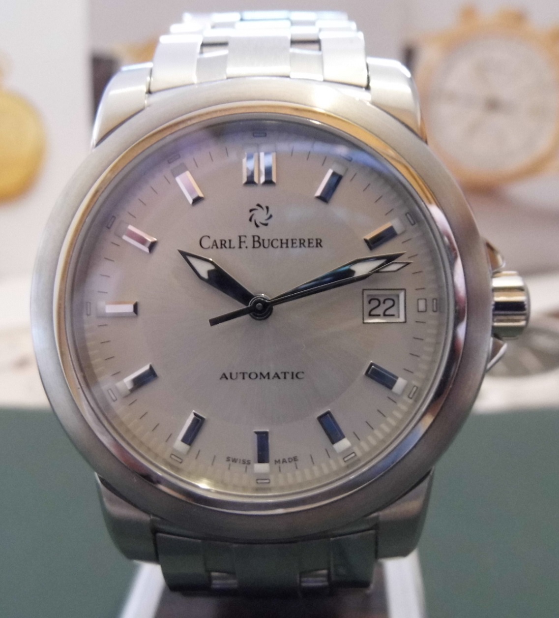 Carl F. Bucherer Patravi Autodate, Silver Dial, Bracelet