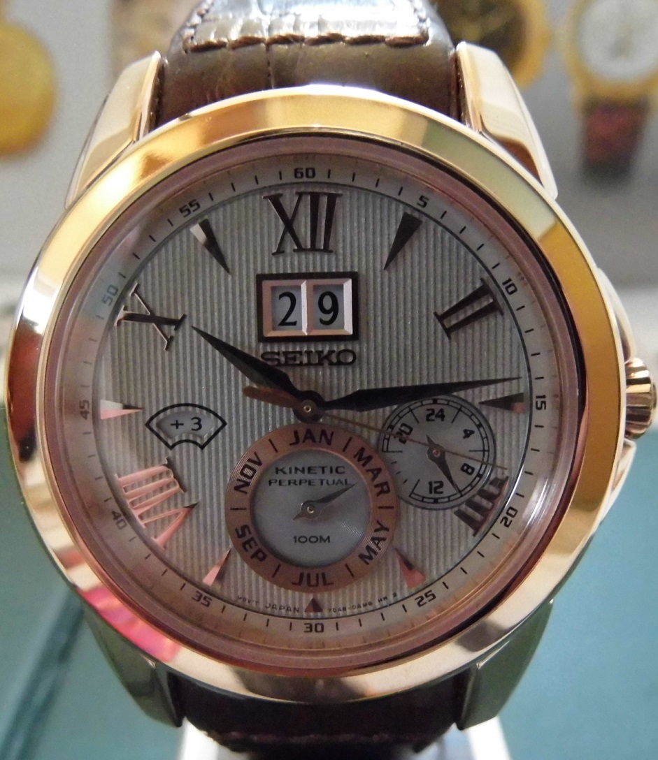 Seiko Kinetic Perpetual Calendar, White Dial, Brown Leather Strap 