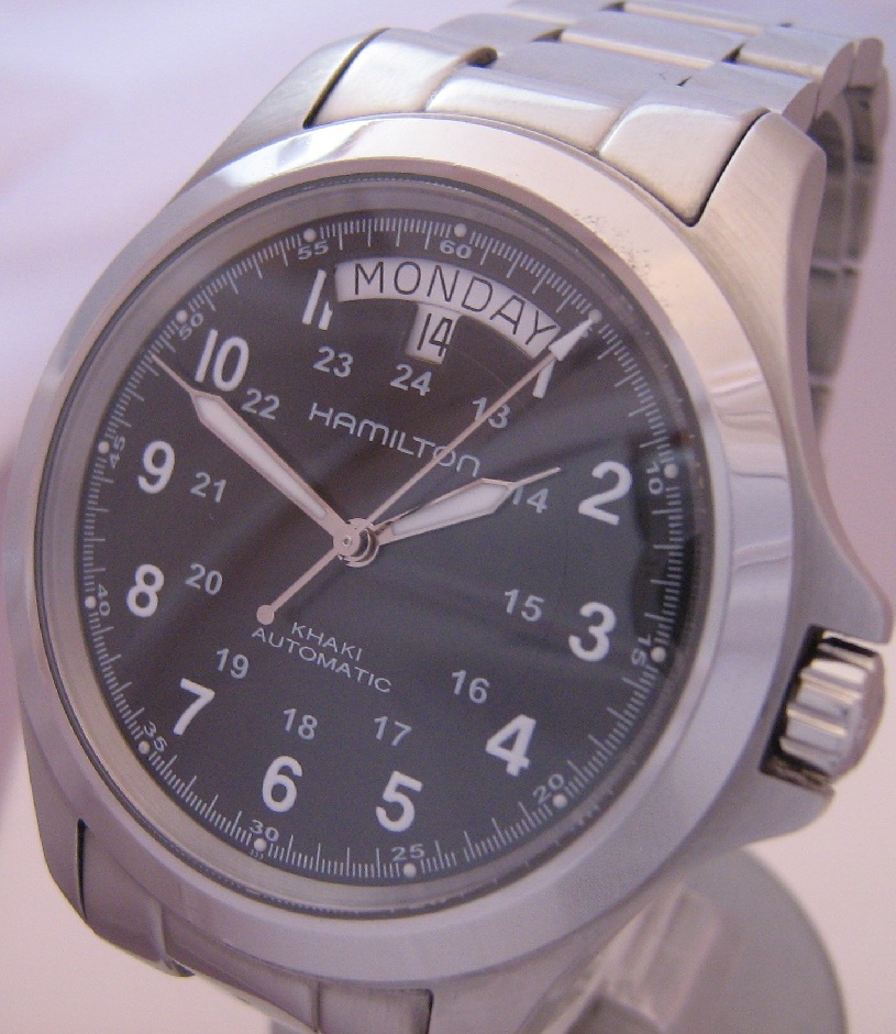 Hamilton Khaki King Automatic, Black Dial, Steel Bracelet