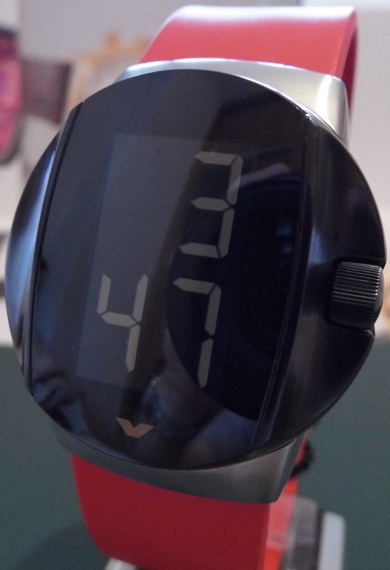 Ventura V-Tec Sparc RX Ltd Edition, Black Dial, Rubber Strap