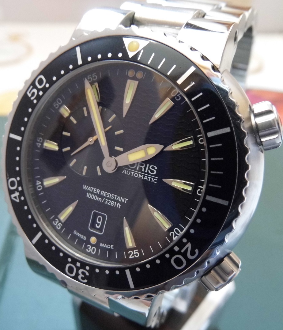 Oris Divers Small Seconds, Black Dial, Steel Bracelet