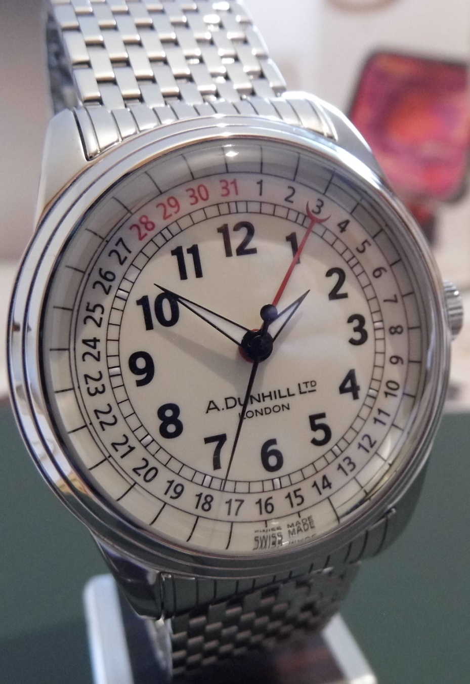 Alfred Dunhill A-Centric White Dial, Steel Bracelet