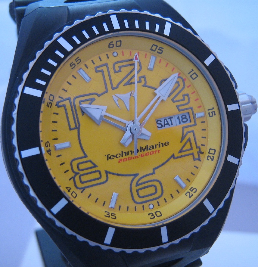 Technomarine Cruise Magnum, Yellow Dial With Three Straps