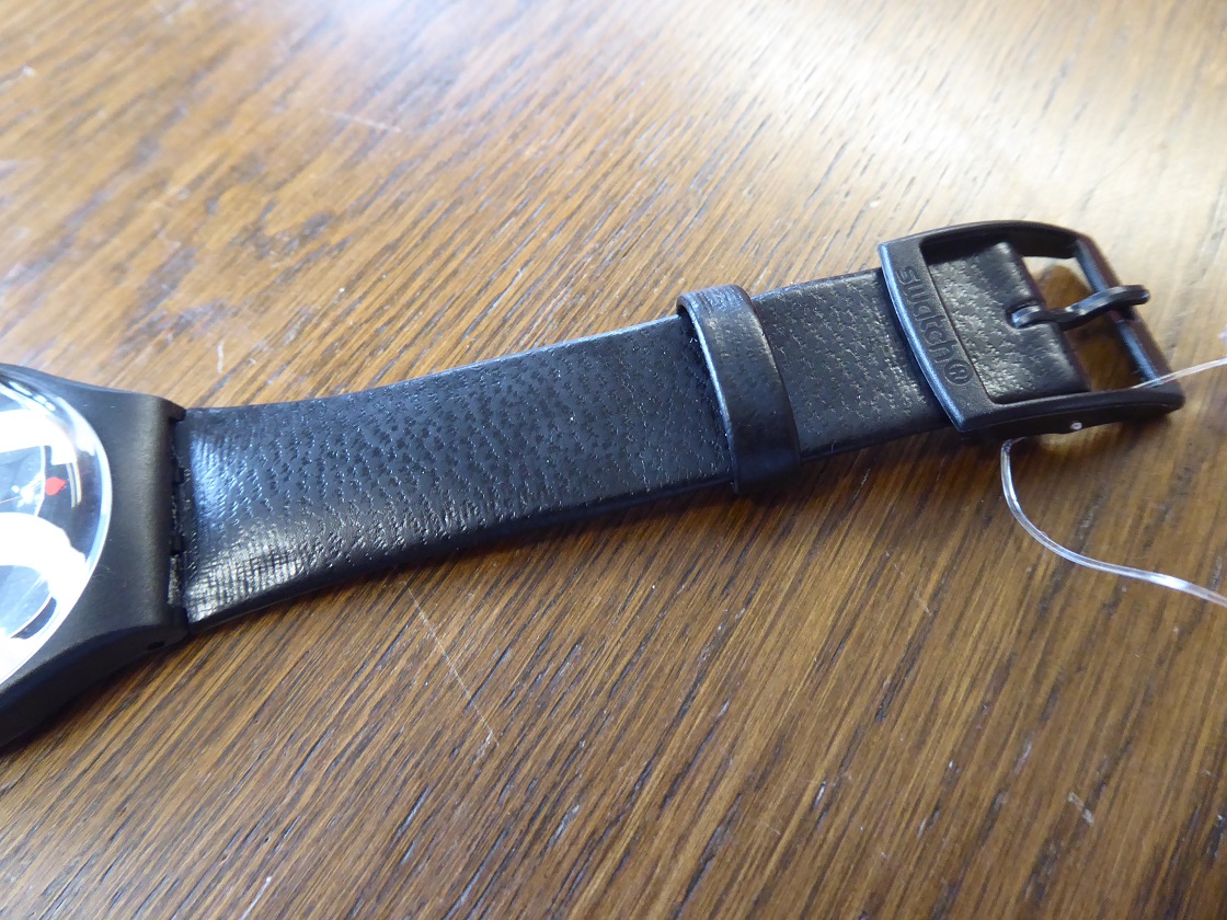 Swatch Enigmatic Love