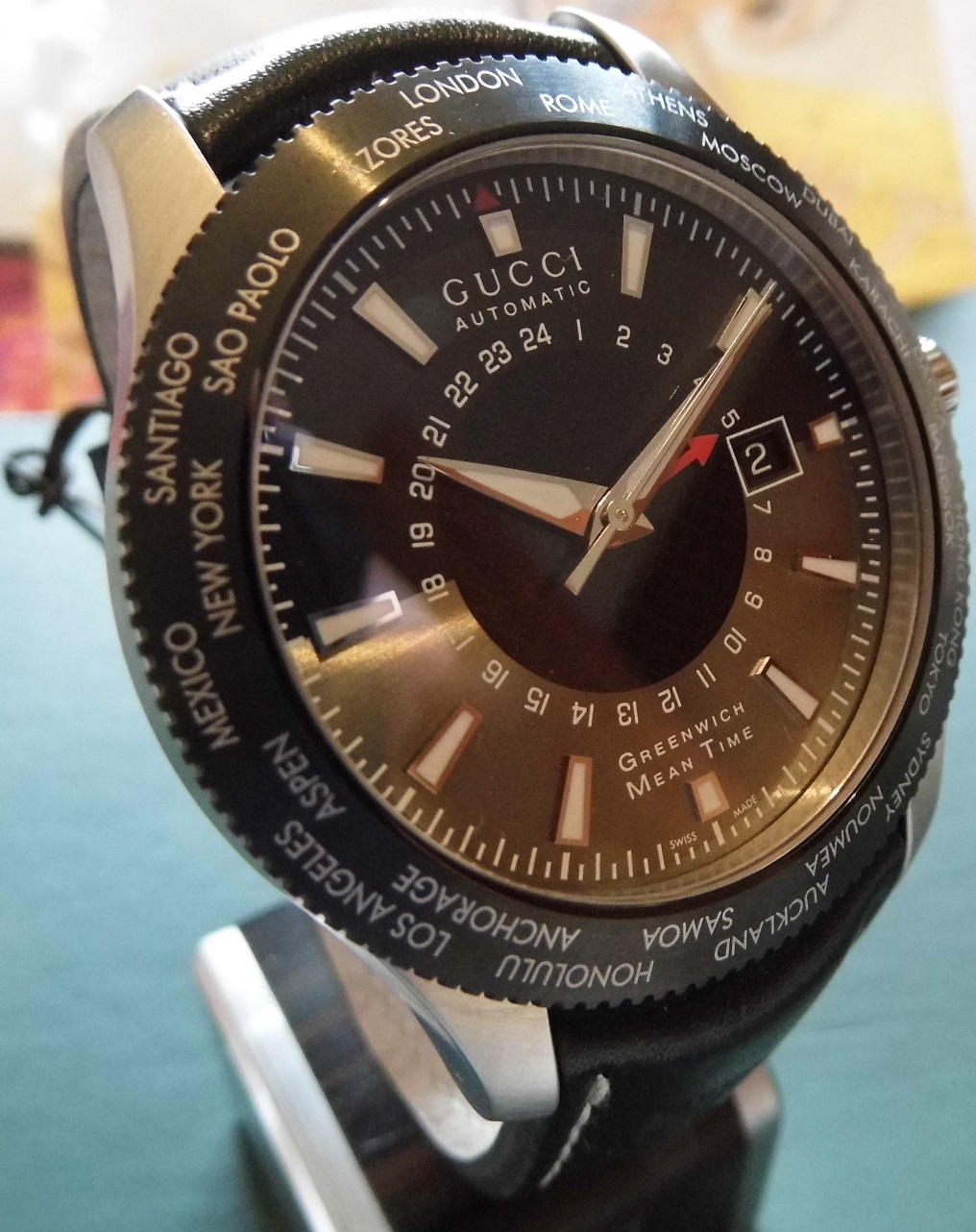 Gucci Timeless GMT Automatic, Black / Silver Dial, Leather Strap