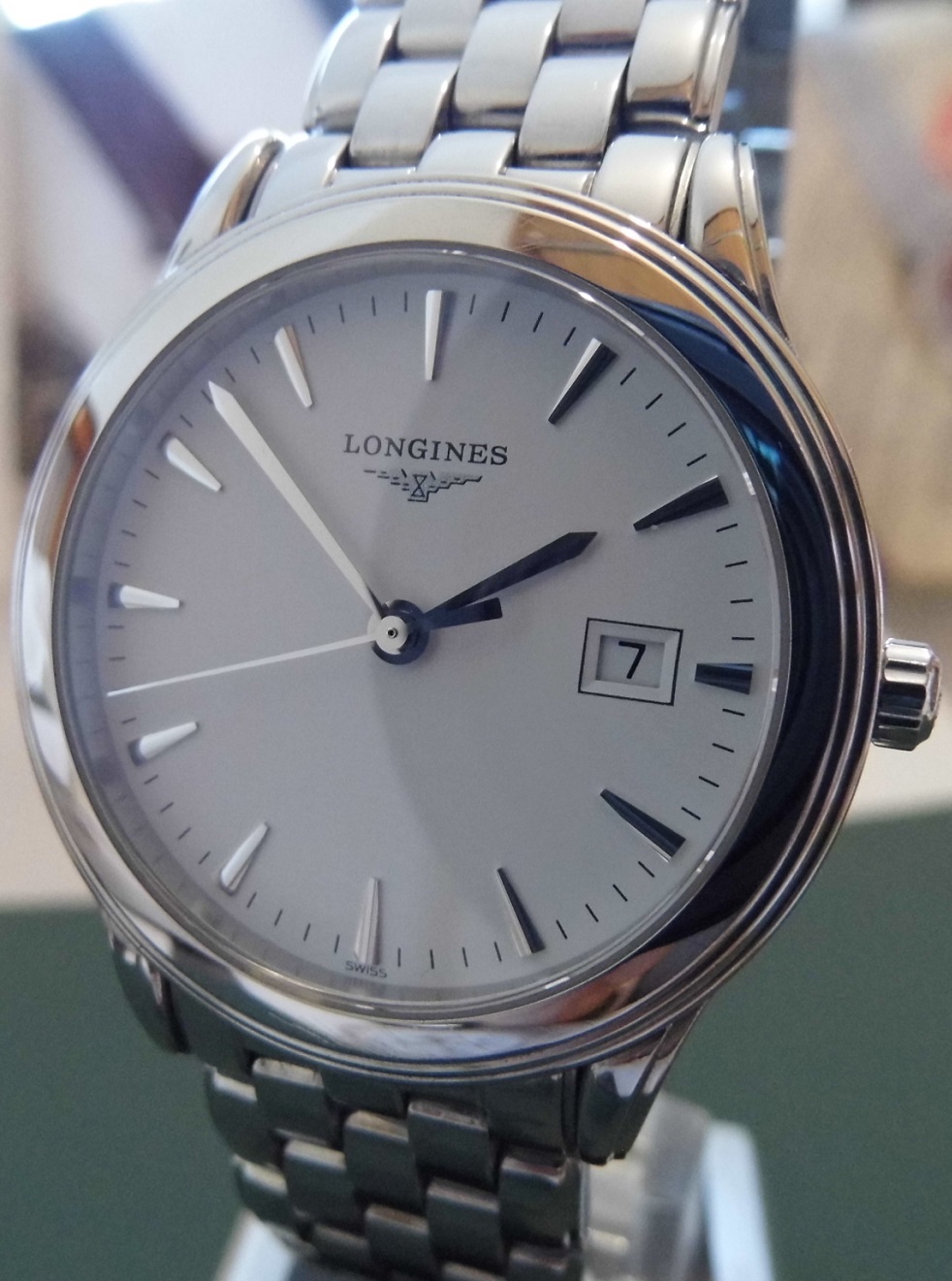 Longines La Grande Classique Flagship Quartz, White Dial, Bracelet