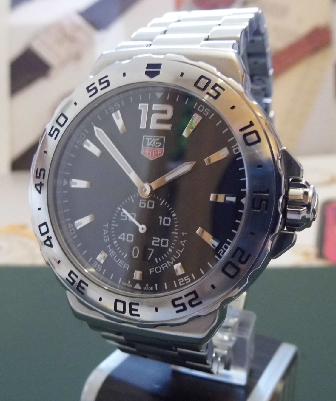 Tag Heuer Formula 1 Grande Date, Black Dial, Bracelet