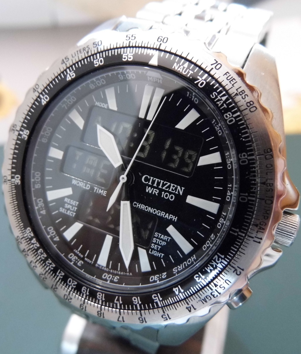 Citizen Wingman World Time, Black Dial, Bracelet