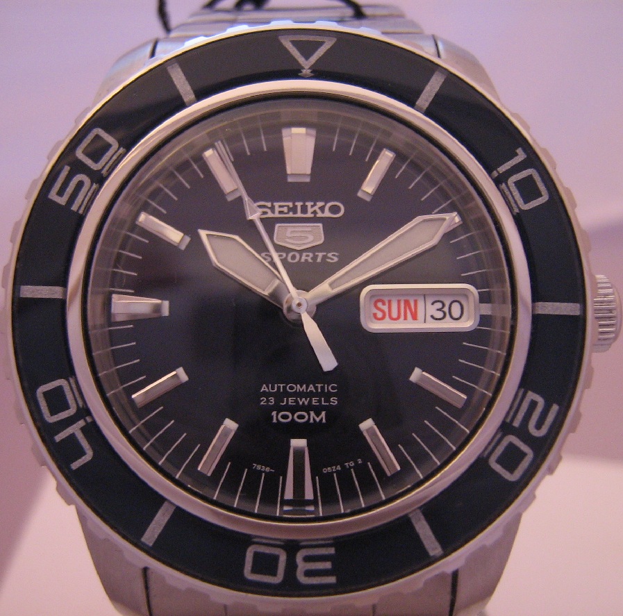 Seiko 5 Automatic Sports, Blue Dial, Steel Bracelet