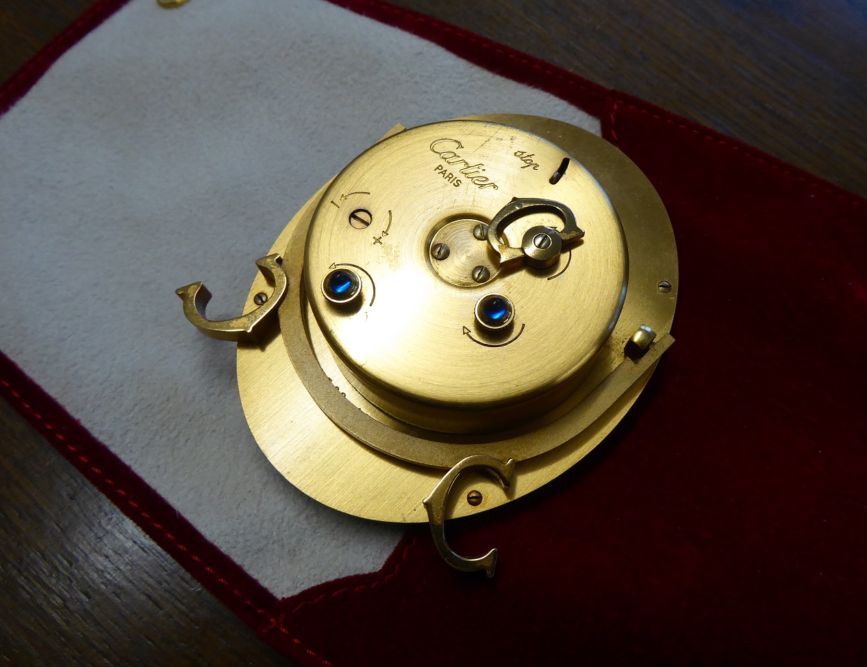 A Cartier Baignoire Pendulette Desk Clock