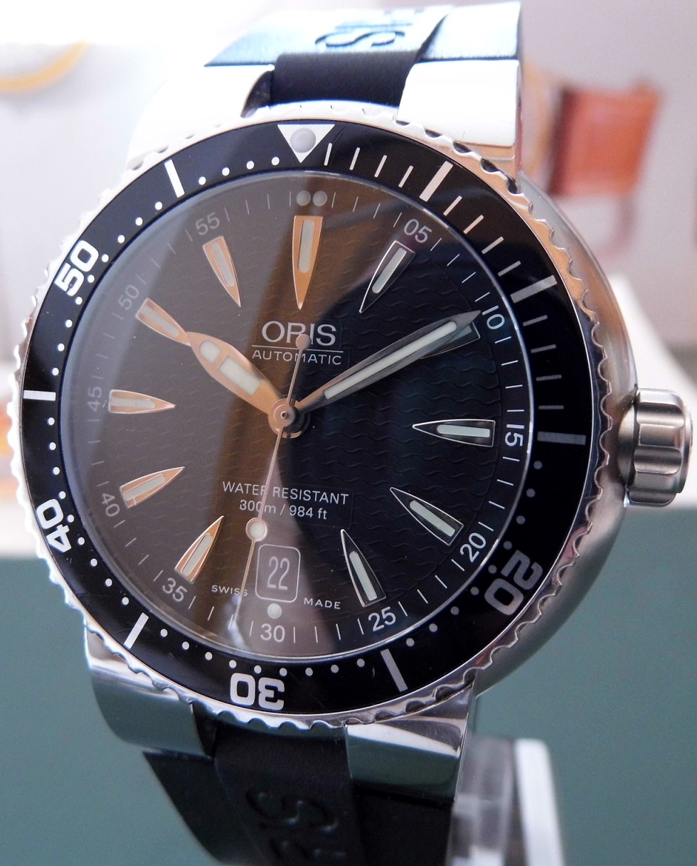 Oris TT1 Divers Watch, Black Dial, Rubber Strap