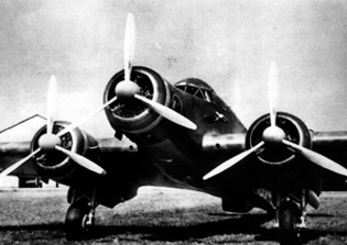 Mancino Sorci Verde Hand Winding Watch, Black Dial With Leather Strap 