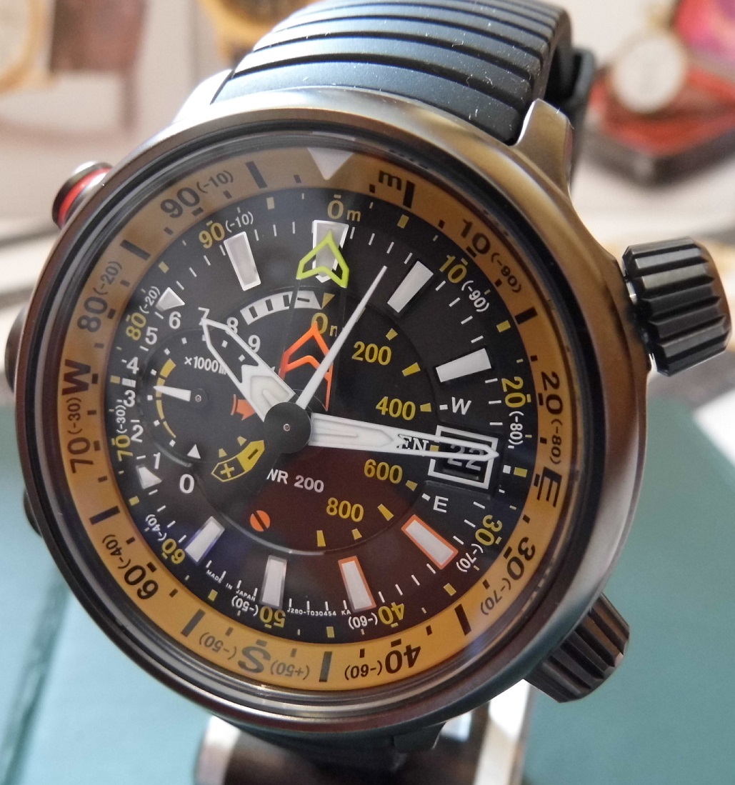 Citizen Eco Drive Altichron, Black Dial, Rubber Strap