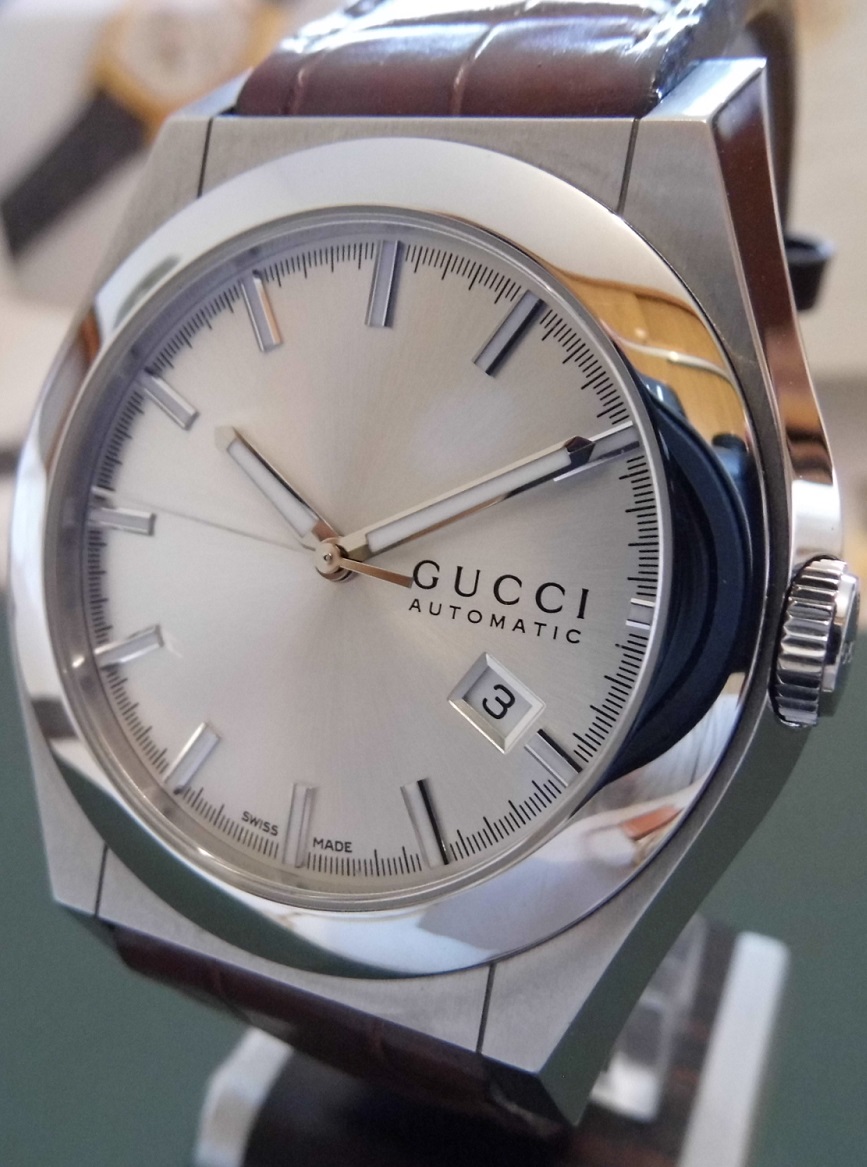 Gucci Pantheon Automatic, Silver Dial, Leather Strap