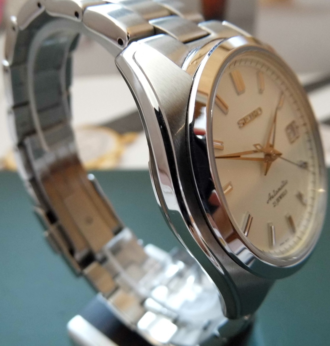 Seiko Automatic, White Dial, Steel Bracelet