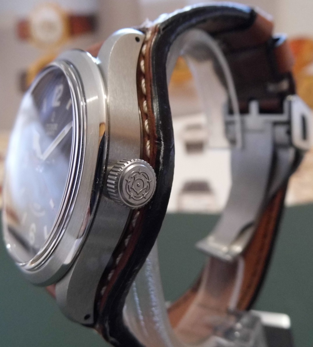 Tudor Heritage Ranger, Black Dial, Bund Strap