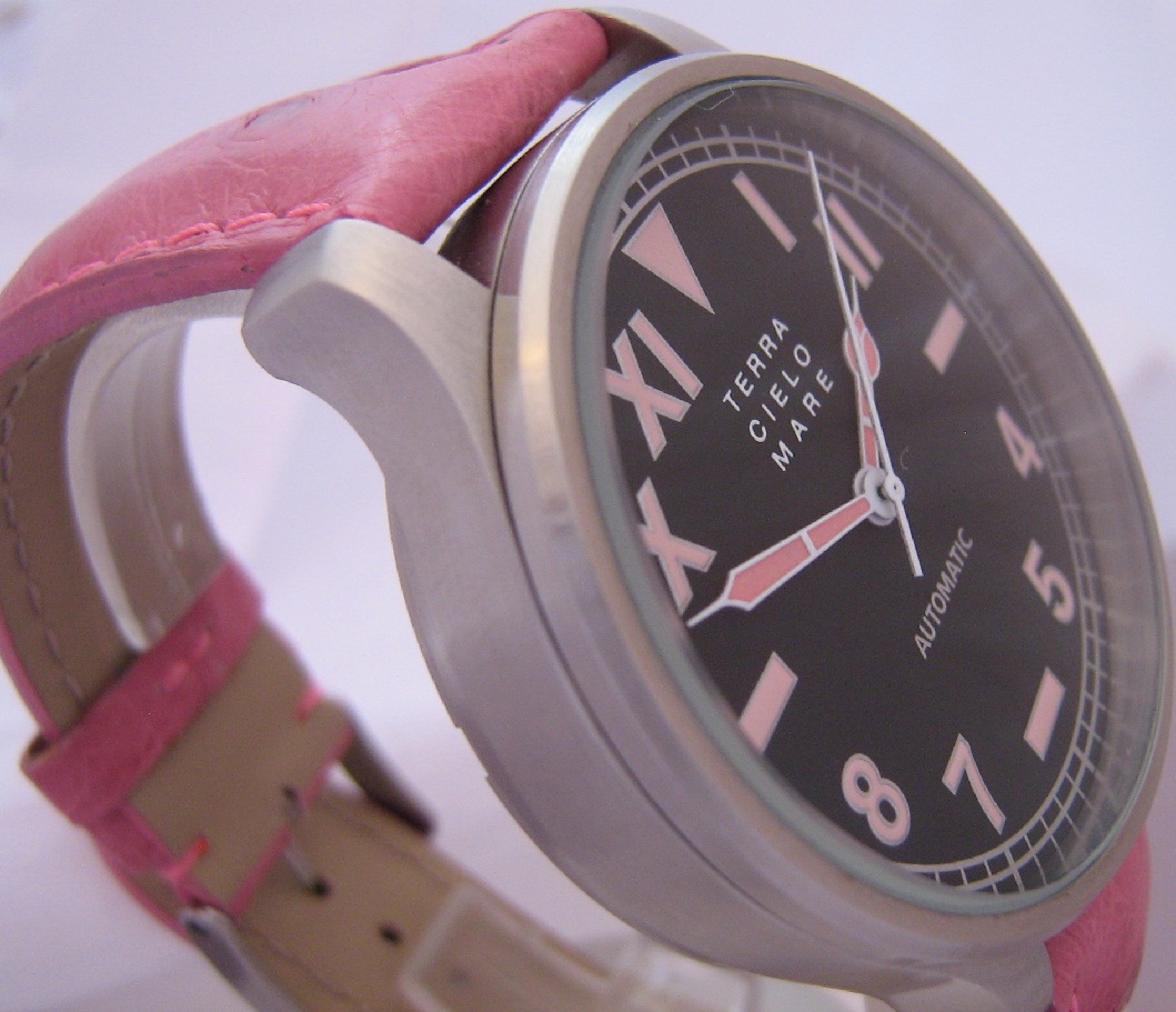 TCM Airfirst Pink Watch, Black Dial With 3 Straps