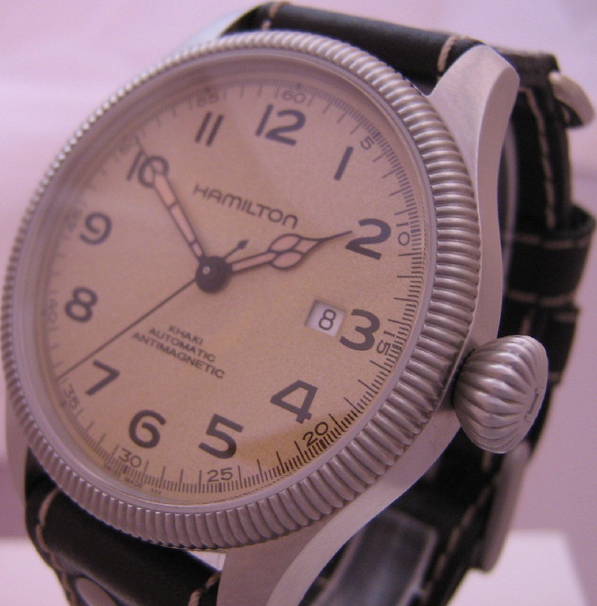 Hamilton Khaki Pioneer, Olive Dial With Leather Strap