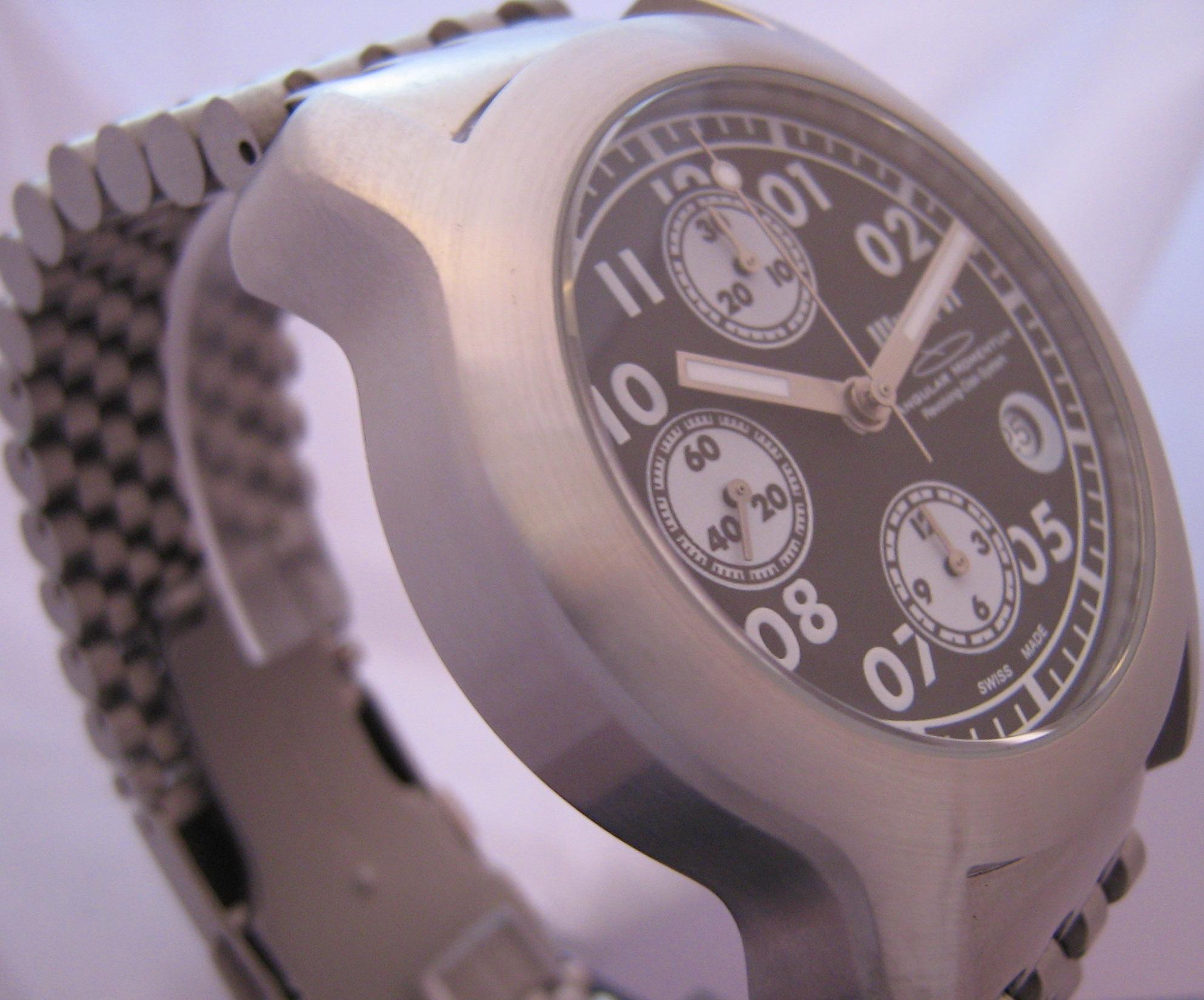 Angular Momentum Illum VI Chronograph, Black Dial With Steel Bracelet