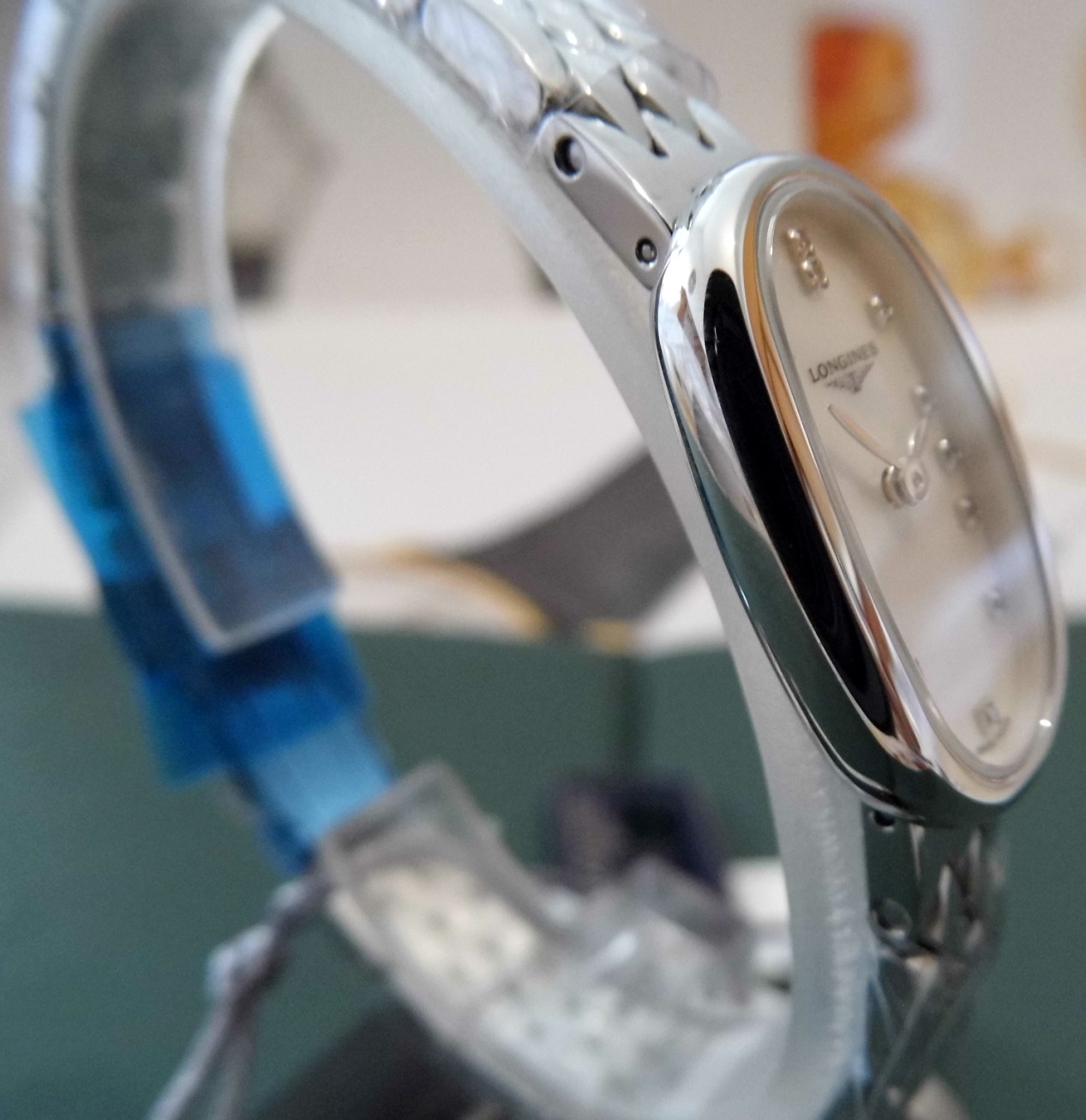 Longines Symphonette Ladies Diamond, MOP Dial, Bracelet