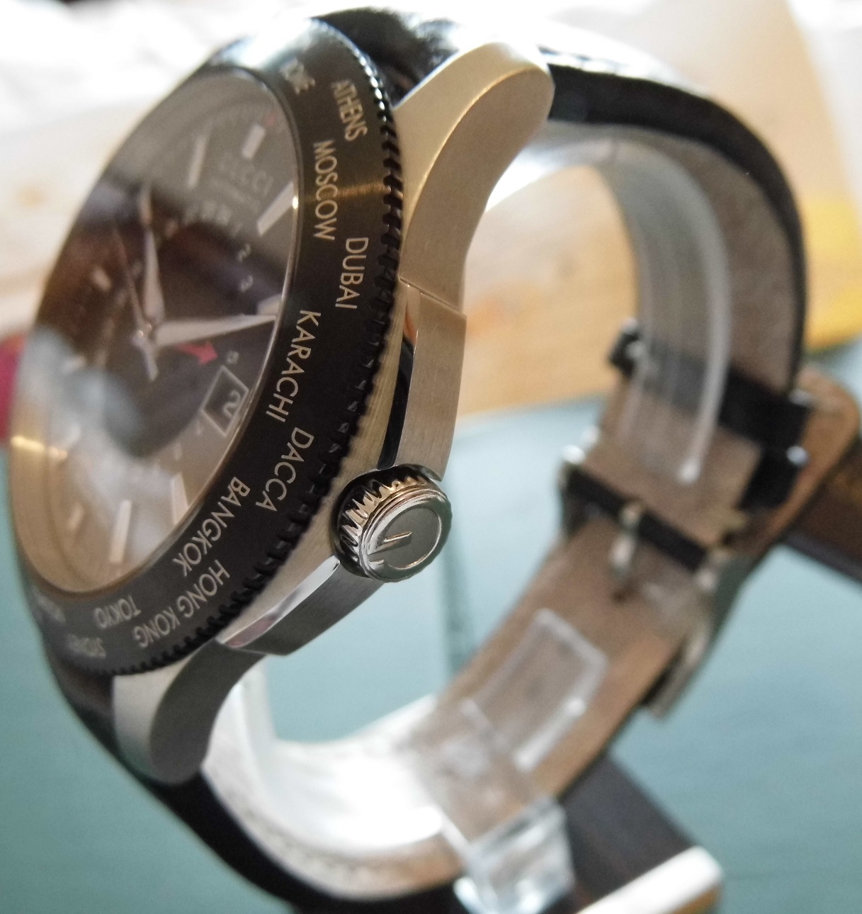 Gucci Timeless GMT Automatic, Black / Silver Dial, Leather Strap