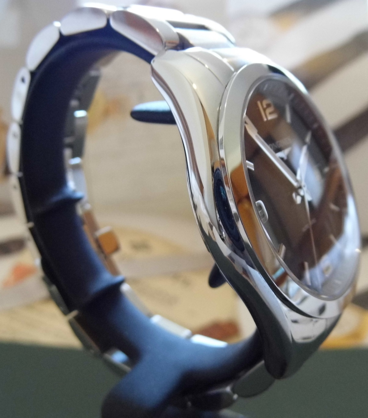 Longines Conquest Classic, Black Dial, Bracelet