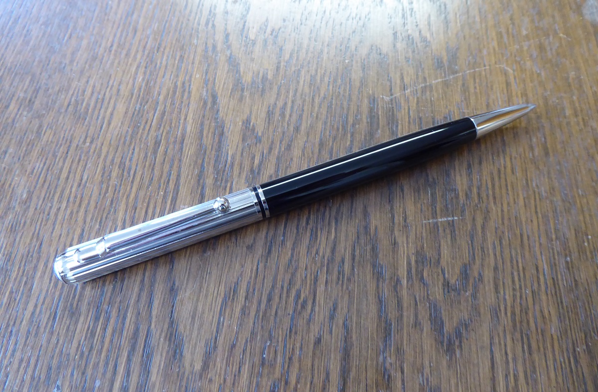 An Alfred Dunhill Sidecar Streamliner Chassis Ballpoint Pen