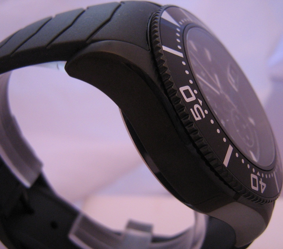 Breil Manta Automatic Chronograph, Black Dial With Rubber Strap