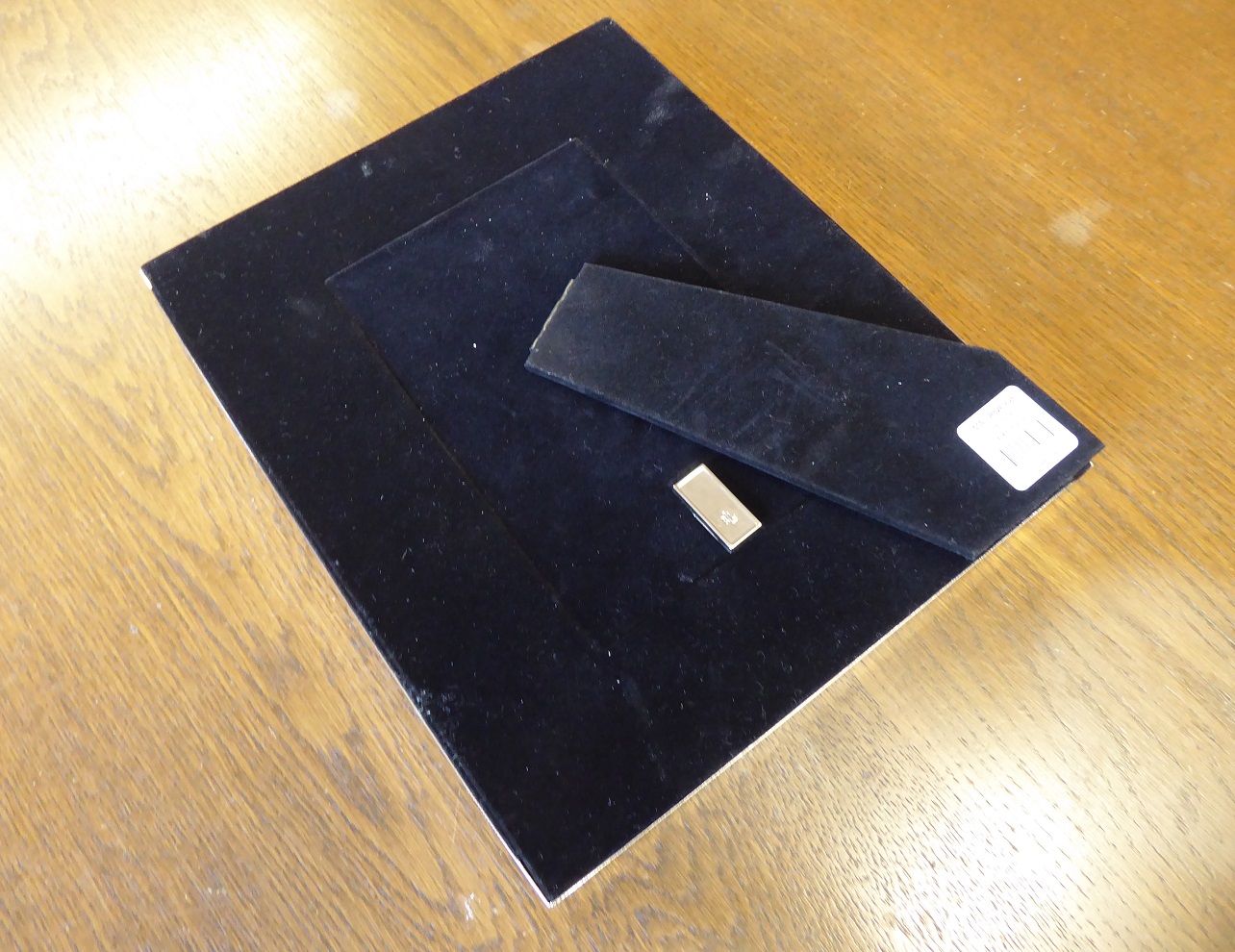 A Ralph Lauren Fenimore Photo Frame