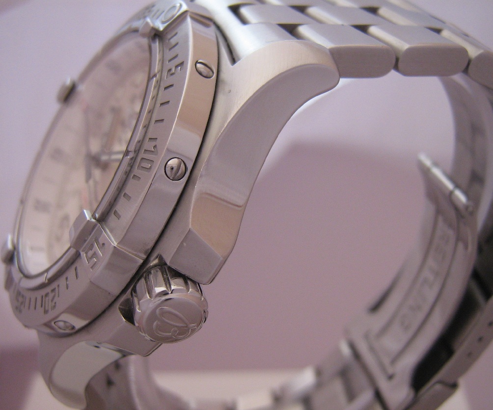 Breitling SuperOcean Steelfish, Silver Dial With Bracelet