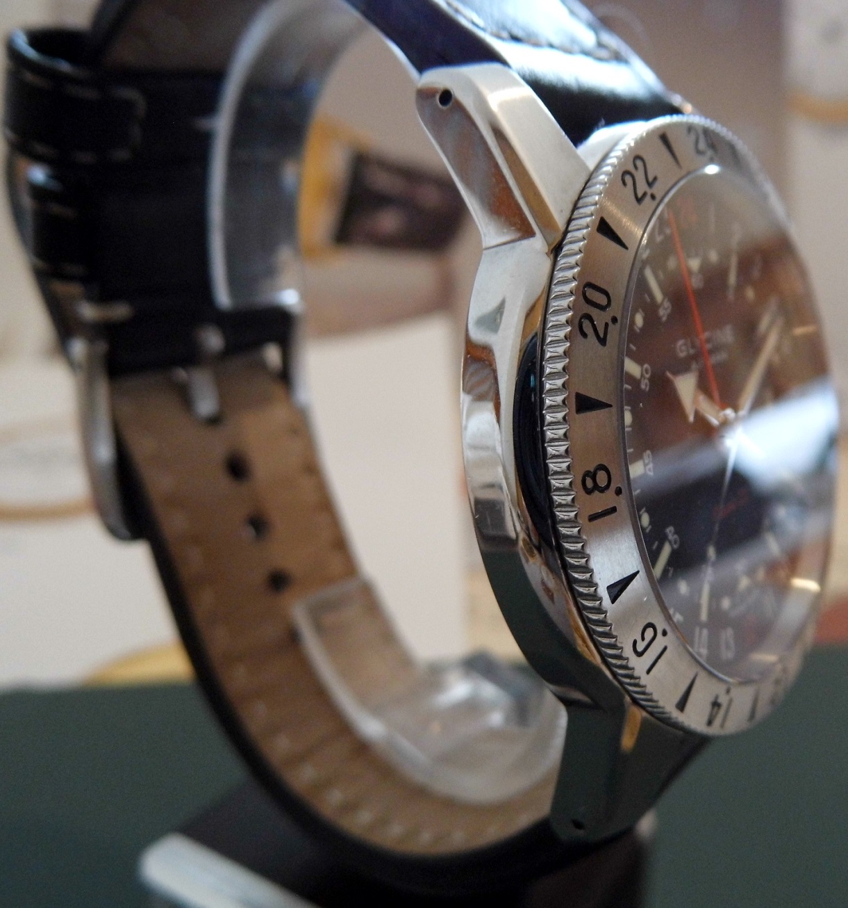 Glycine Airman Base 22 GMT, Black Dial, Bracelet & Straps