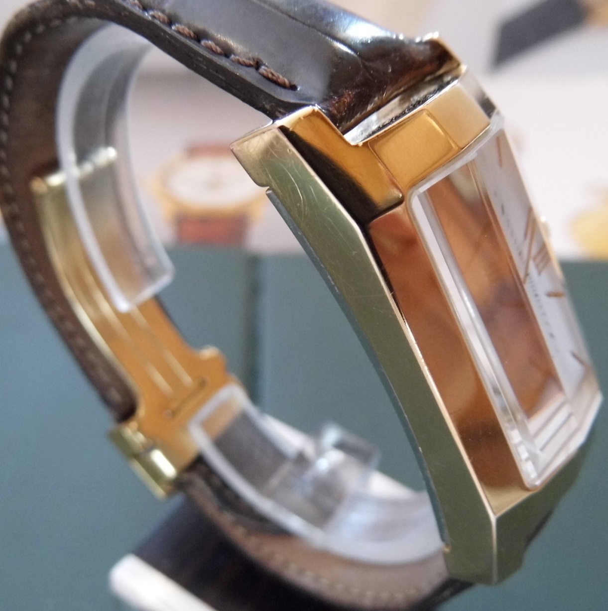 Dunhill Facet Gold IP Quartz, White Dial, Brown Leather Strap