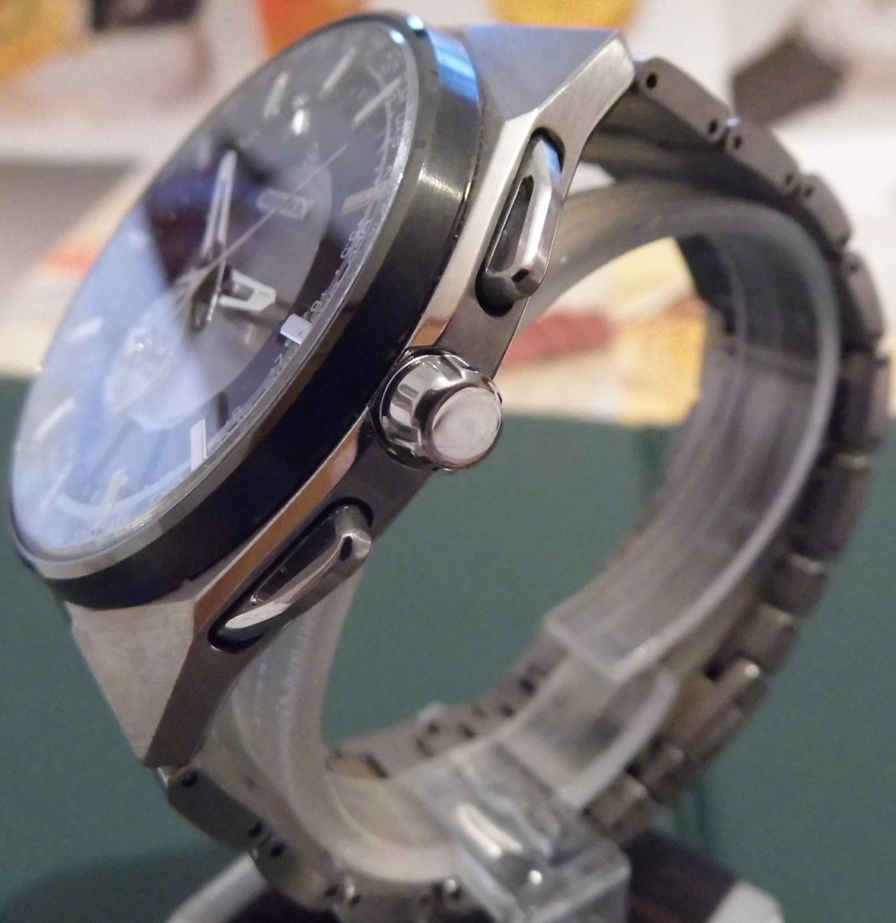 Citizen F100 Satellite Wave, Black Dial, Titanium Bracelet