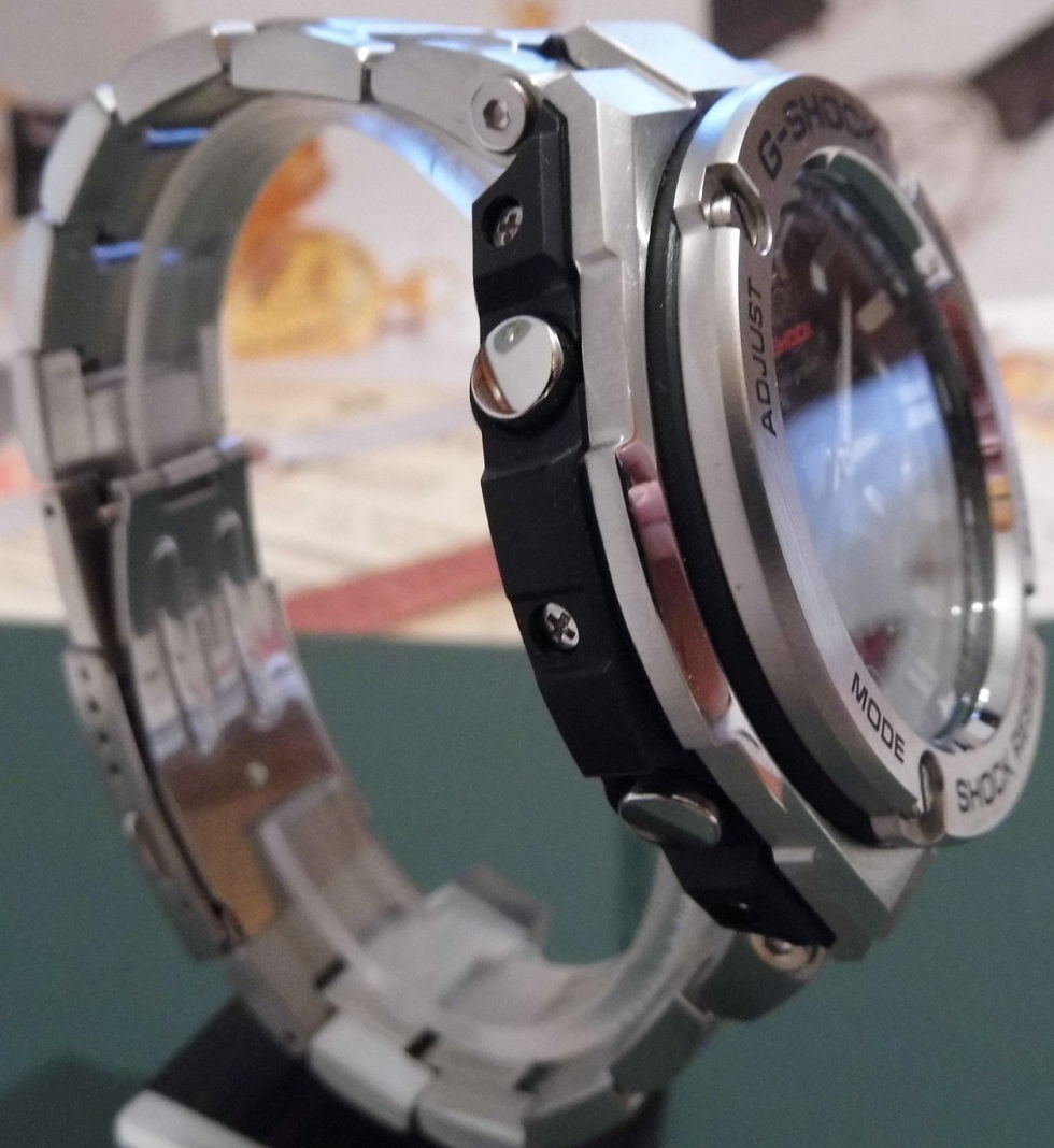 Casio G Shock GST-S110D, Black Dial, Bracelet