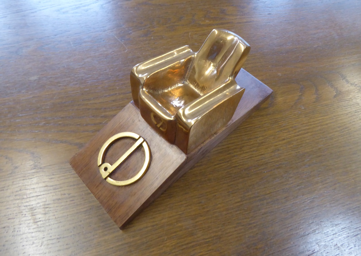 An Alfred Dunhill Pipe Stand / Desk Ornament
