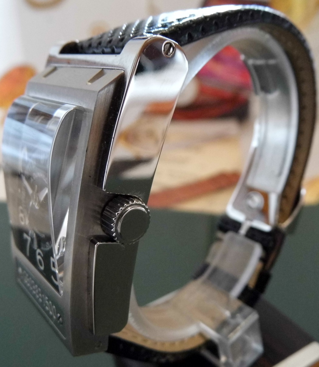 Dunhill Carwatch, Black Dial, Strap & Steel Bracelet 