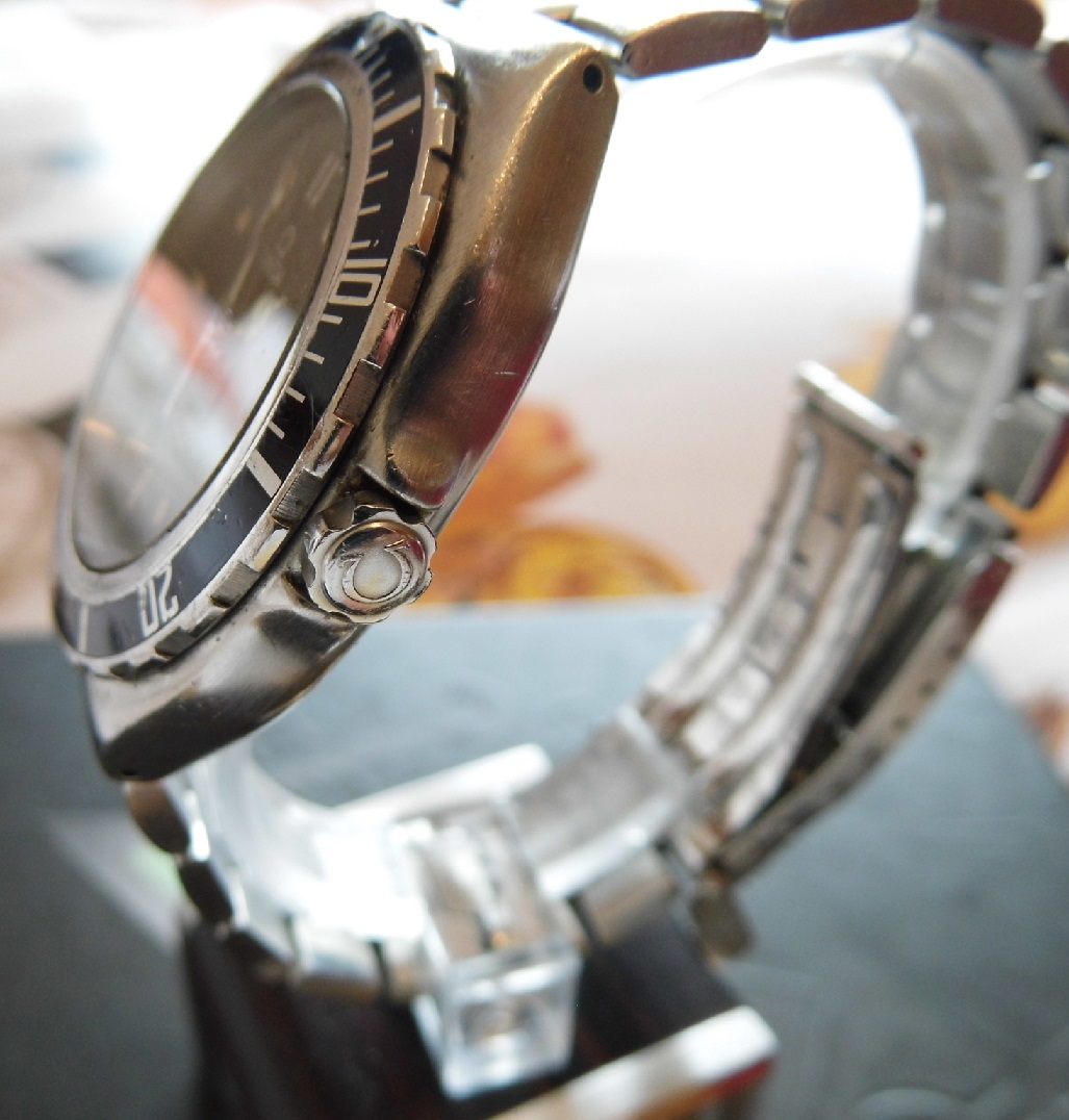 Omega Seamaster Professional 200M Quartz Pre Bond