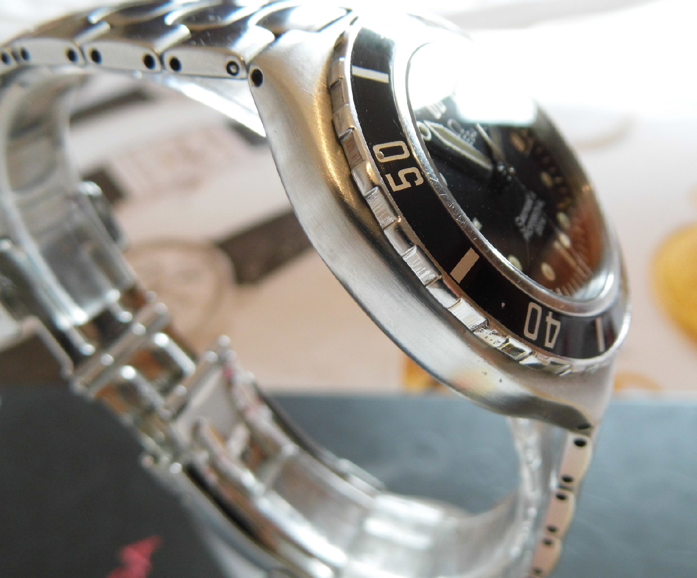 Omega Seamaster Professional 200M Quartz Pre Bond