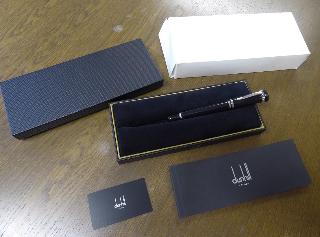 An Alfred Dunhill Sentryman Rollerball Pen