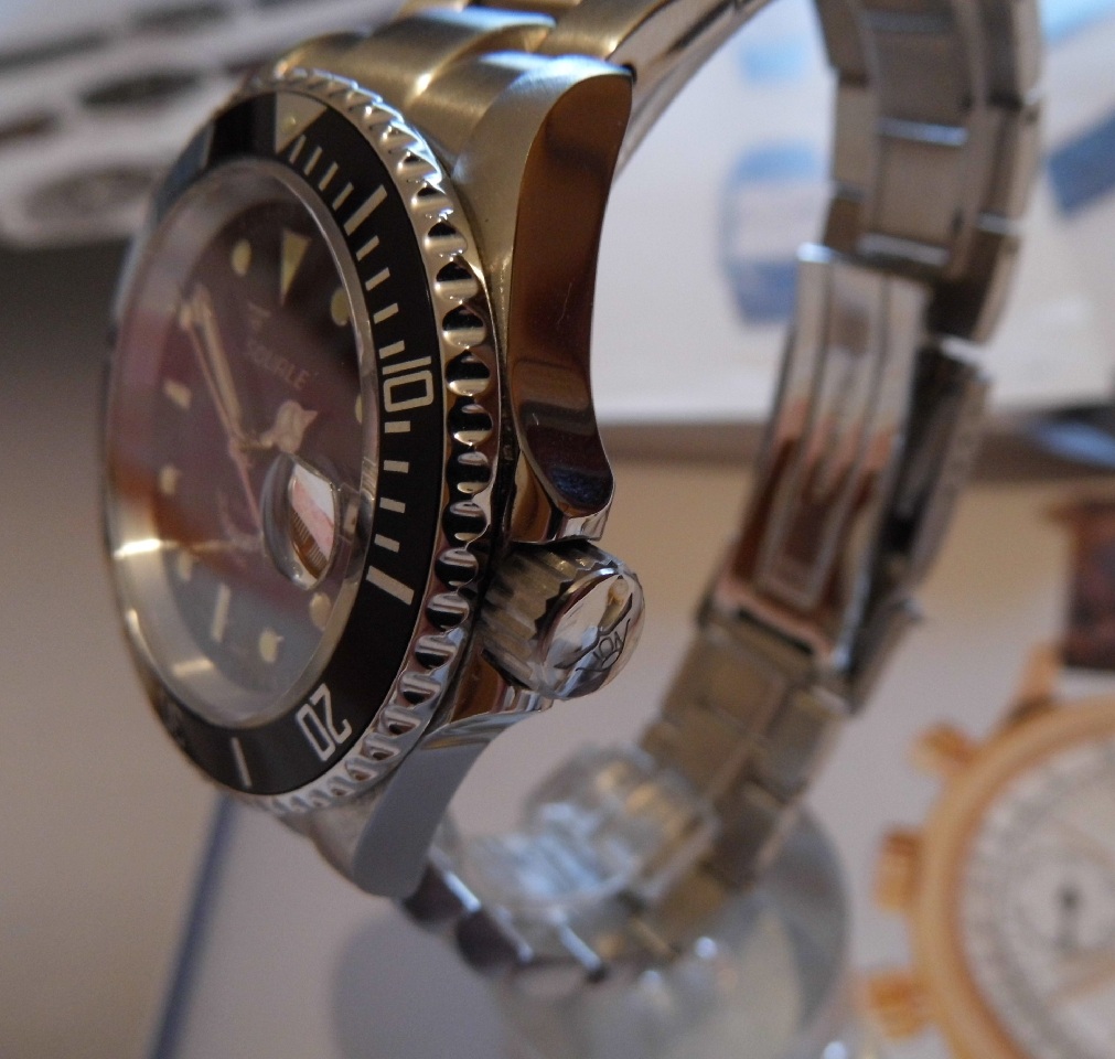 Squale 20 Atmos Classic, Black Dial, Steel Bracelet