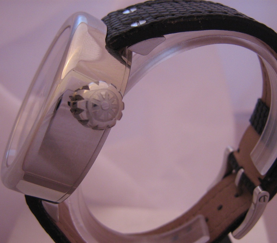 Giuliano Mazzuoli Manometro Chronograph, Black Dial, Leather Strap